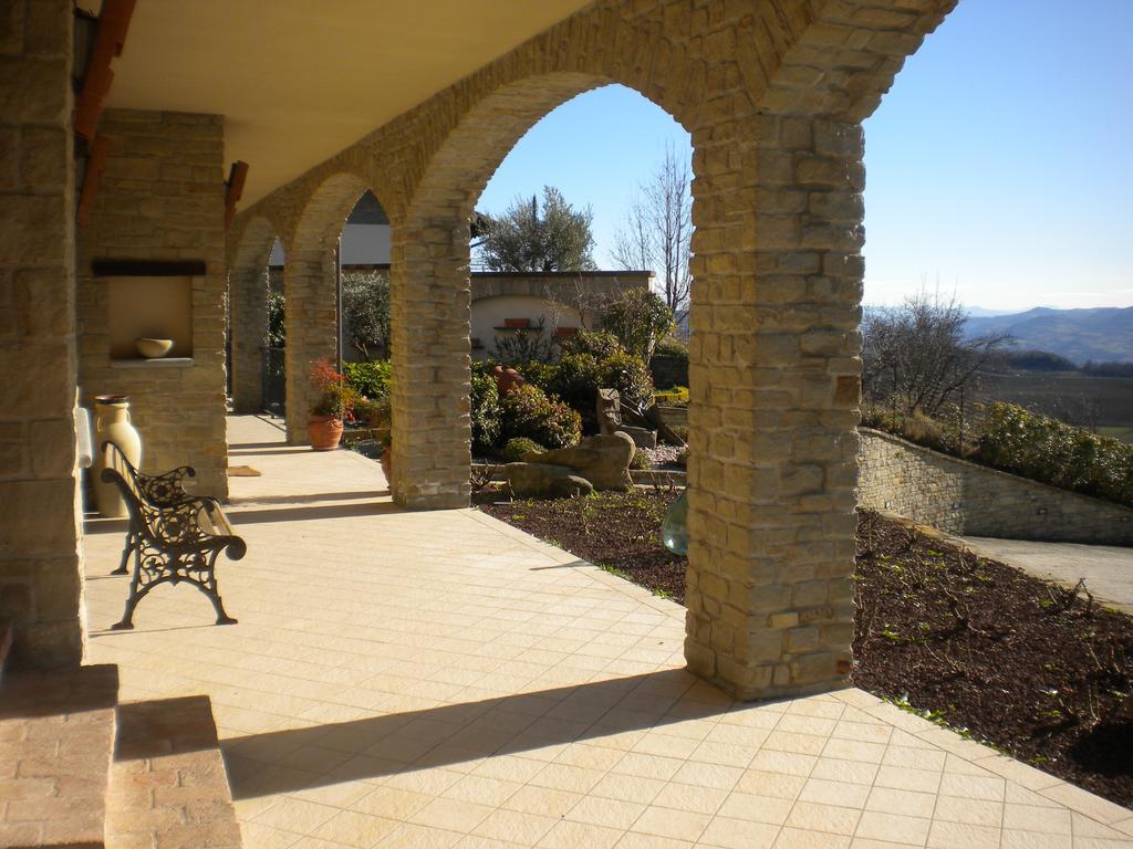 Azienda Agrituristica Alcastle Montabone Buitenkant foto